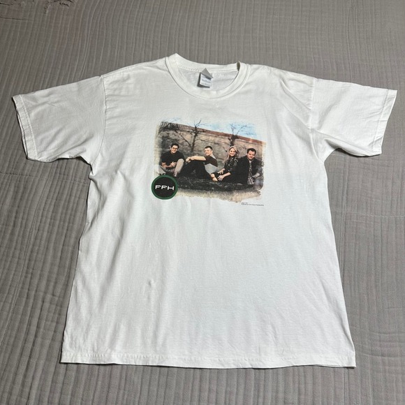 Gildan Other - VTG 2001 FFH FAR FROM HOME BAND GRAPHIC SHIRT White XL CONTEMPORARY CHRISTIAN